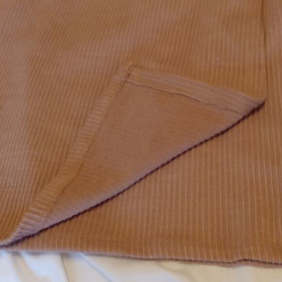 Old Navy Girls Small Tan Faux Wrap knit Skirt with Butterfly accent. Office. - Picture 4 of 7